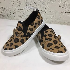 Old Navy Cheetah Slip On Shoes, Toddler Size 6